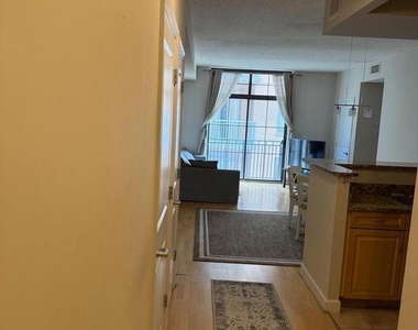 1111 25th Street Nw - Photo Thumbnail 12