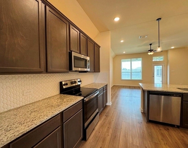 5115 Leaning Tree Dr - Photo Thumbnail 10