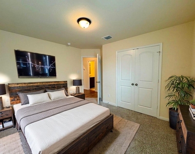 5115 Leaning Tree Dr - Photo Thumbnail 23