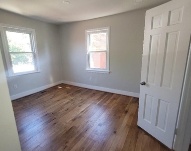 414 Orange Street Se - Photo Thumbnail 17