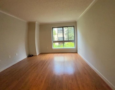 777 7th Street Nw - Photo Thumbnail 7