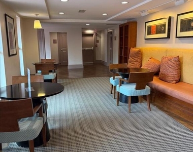 777 7th Street Nw - Photo Thumbnail 21