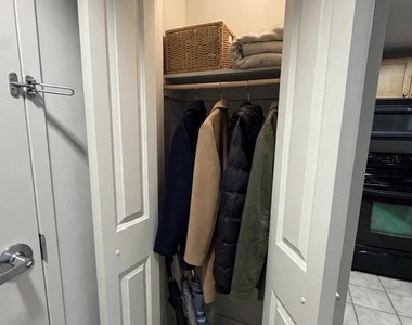 777 7th Street Nw - Photo Thumbnail 5