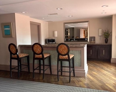 777 7th Street Nw - Photo Thumbnail 20