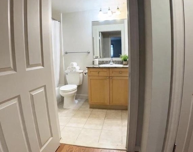 777 7th Street Nw - Photo Thumbnail 11