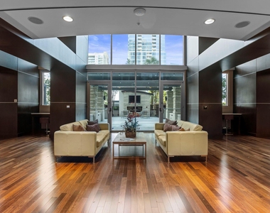 360 Nueces St - Photo Thumbnail 20