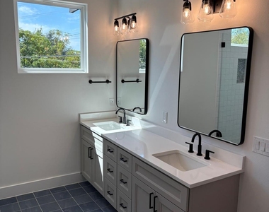 4806 Lott Ave - Photo Thumbnail 29