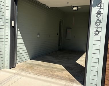 4806 Lott Ave - Photo Thumbnail 34