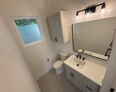 4806 Lott Ave - Photo Thumbnail 9