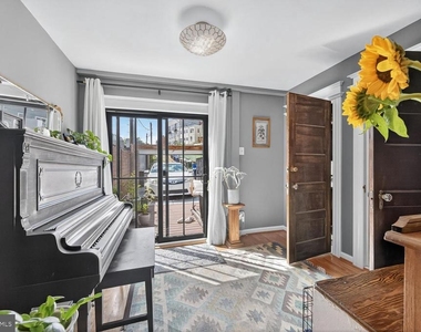 1428 Trinidad Avenue Ne - Photo Thumbnail 6