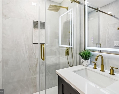 1832 Florida Avenue Nw - Photo Thumbnail 20