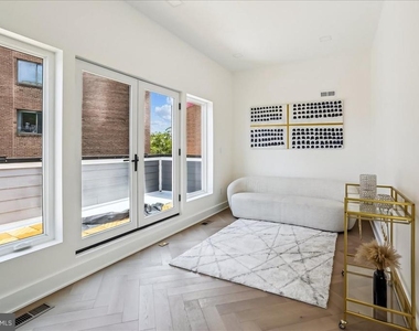 1832 Florida Avenue Nw - Photo Thumbnail 46