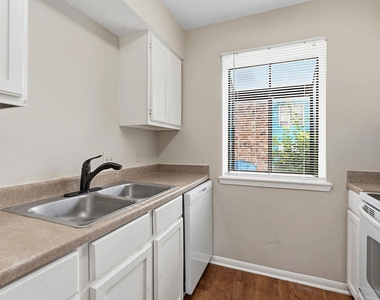 8811 Schick Rd - Photo Thumbnail 13