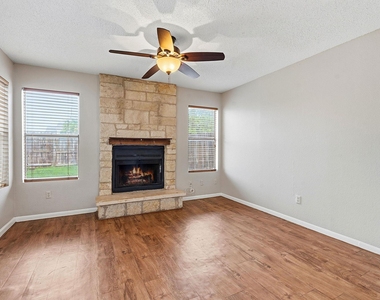 8811 Schick Rd - Photo Thumbnail 10