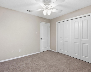 8811 Schick Rd - Photo Thumbnail 19