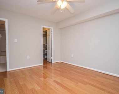 3631 38th Street Nw - Photo Thumbnail 10