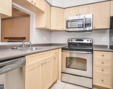 3631 38th Street Nw - Photo Thumbnail 6
