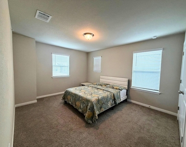1850 Settlers Glen Dr - Photo Thumbnail 9