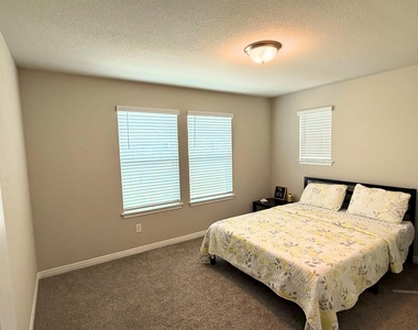 1850 Settlers Glen Dr - Photo Thumbnail 8