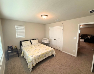 1850 Settlers Glen Dr - Photo Thumbnail 12