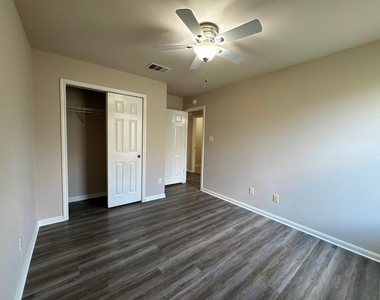 285 Amber Ash Dr - Photo Thumbnail 27