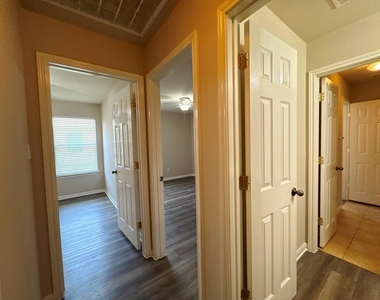 285 Amber Ash Dr - Photo Thumbnail 33