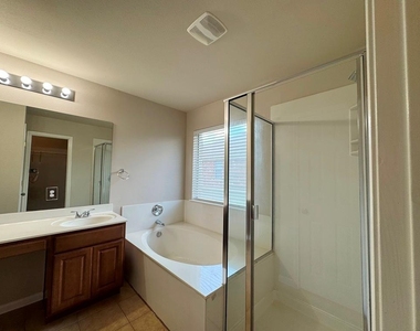 285 Amber Ash Dr - Photo Thumbnail 18
