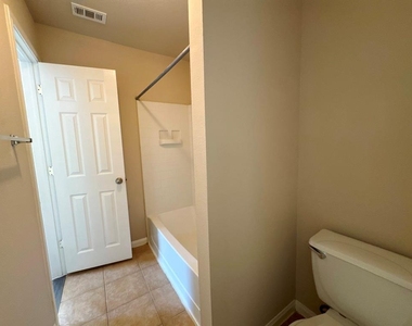 285 Amber Ash Dr - Photo Thumbnail 23