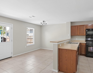 3512 Sand Dunes Ave - Photo Thumbnail 7