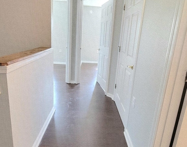 2525 Haywood Estates Lane - Photo Thumbnail 15