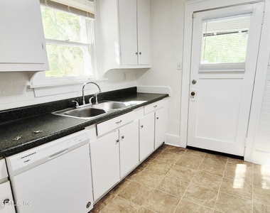 142 Euclid Avenue - Photo Thumbnail 5