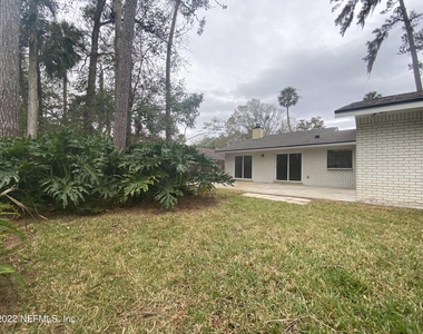 104 Coral Court - Photo Thumbnail 29