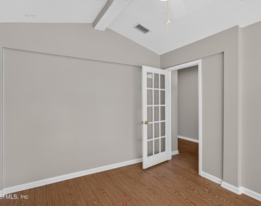 14147 Fish Eagle Drive E - Photo Thumbnail 4