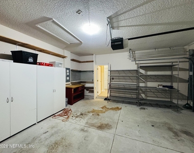 1796 Ferncreek Drive - Photo Thumbnail 19
