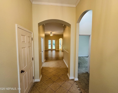 1796 Ferncreek Drive - Photo Thumbnail 2