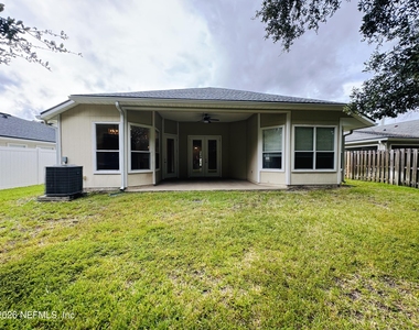 1796 Ferncreek Drive - Photo Thumbnail 22