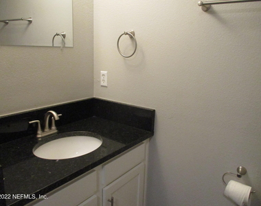 529 South Branch Drive - Photo Thumbnail 3