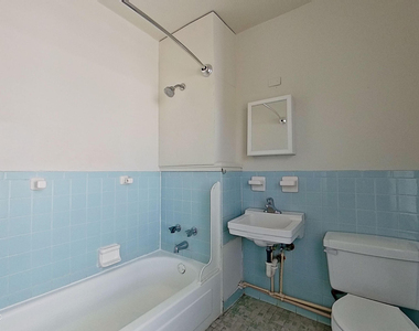 1279 Belmont Terrace - Photo Thumbnail 9