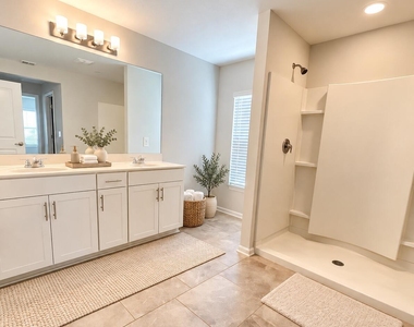 78 Newland Court - Photo Thumbnail 6