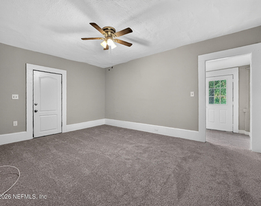 1524 Pasco Street - Photo Thumbnail 10