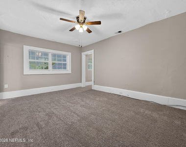 1524 Pasco Street - Photo Thumbnail 11