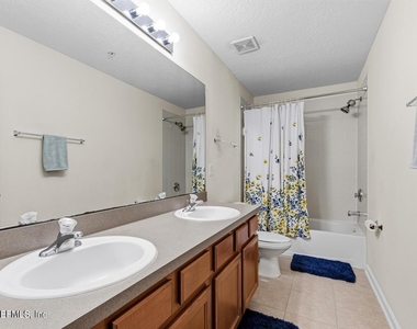 860 S Black Cherry Drive - Photo Thumbnail 12