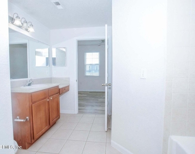 8550 Touchton Road - Photo Thumbnail 13