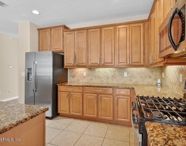14733 Bulow Creek Drive - Photo Thumbnail 3