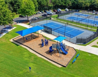 7040 Silk Tree Pointe - Photo Thumbnail 54