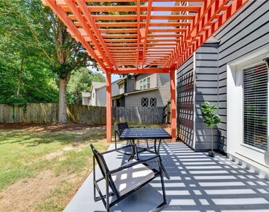 7040 Silk Tree Pointe - Photo Thumbnail 45