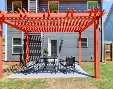 7040 Silk Tree Pointe - Photo Thumbnail 48