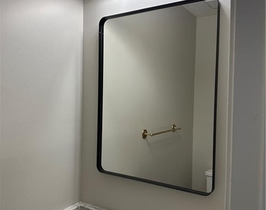 115 Yatley Court - Photo Thumbnail 14