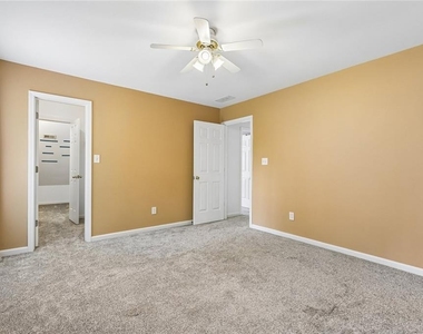225 W Brookhollow Court - Photo Thumbnail 45