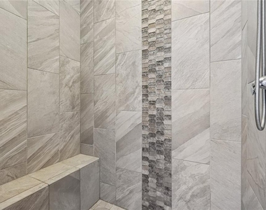 225 W Brookhollow Court - Photo Thumbnail 31